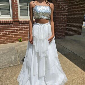 Formal dress for prom or pageant